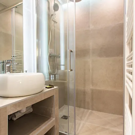 Dreamyflat - Ste Croix *